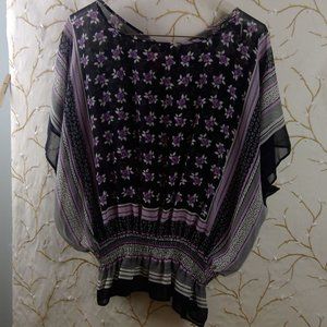 ELLE SZ: SMALL| FLOWING SHEER TOP|SIMPLY ADORABLE!